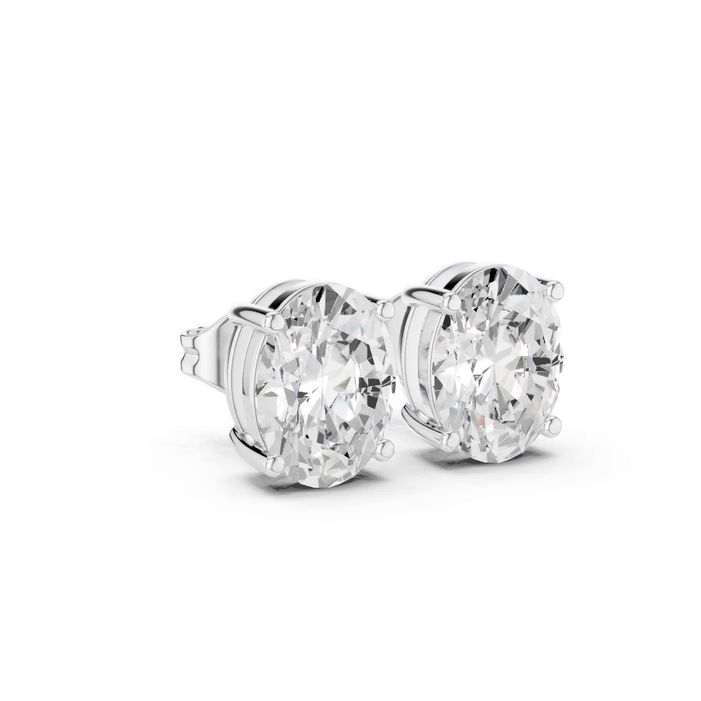 Boucles d'oreilles Puces Magnolia en or blanc 18 carats, deux diamants ovales de 1,00 à 1,50 ct chacun, vue 3