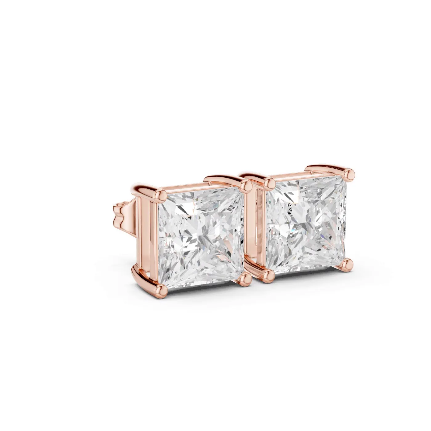 Boucles d'oreilles Puces Camélia en or rose 18 carats, deux diamants princesse de 1,00 à 1,50 ct chacun, vue 3