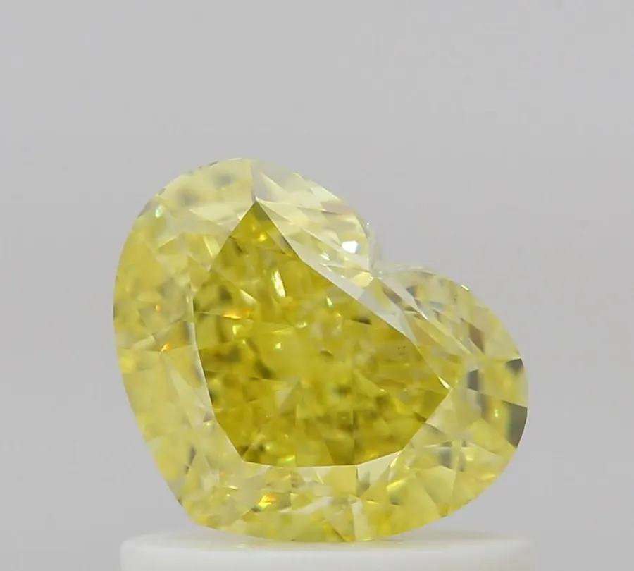 Photo du diamant naturel cœur 1,01 ct